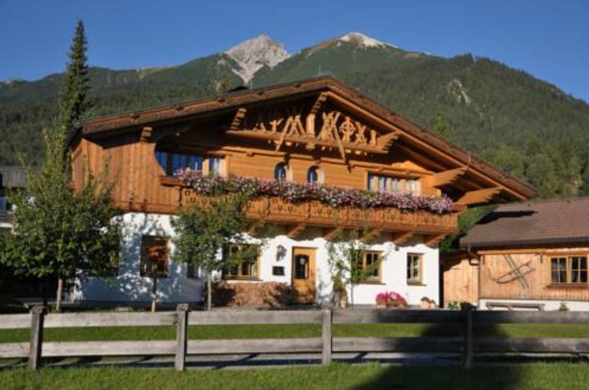 Appartement Beim Schuaster Hotel Seefeld in Tirol Austria