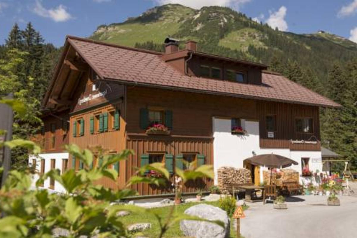 Appartement Omesberg 1 Hotel Lech am Arlberg Austria