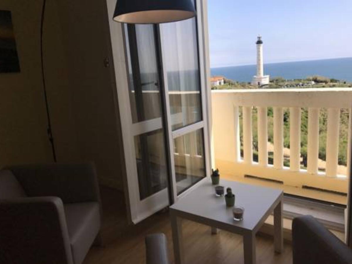Appartement vue sur le phare de Biarritz Hotel Biarritz France