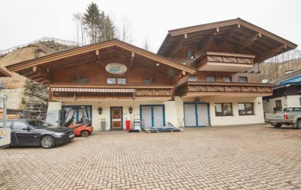 Appartements Moser by Easy Holiday Hotel Saalbach Hinterglemm Austria