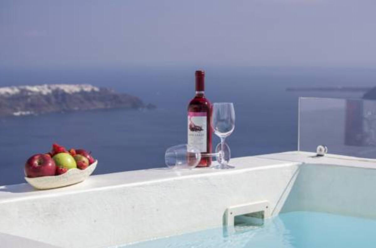 Aqua Mare Luxury Suites Hotel Imerovigli Greece