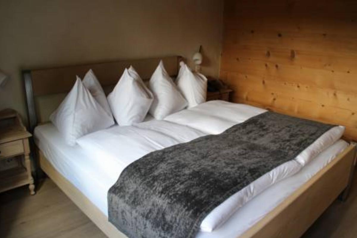 Arc en Ciel Apartments Hotel Gstaad Switzerland
