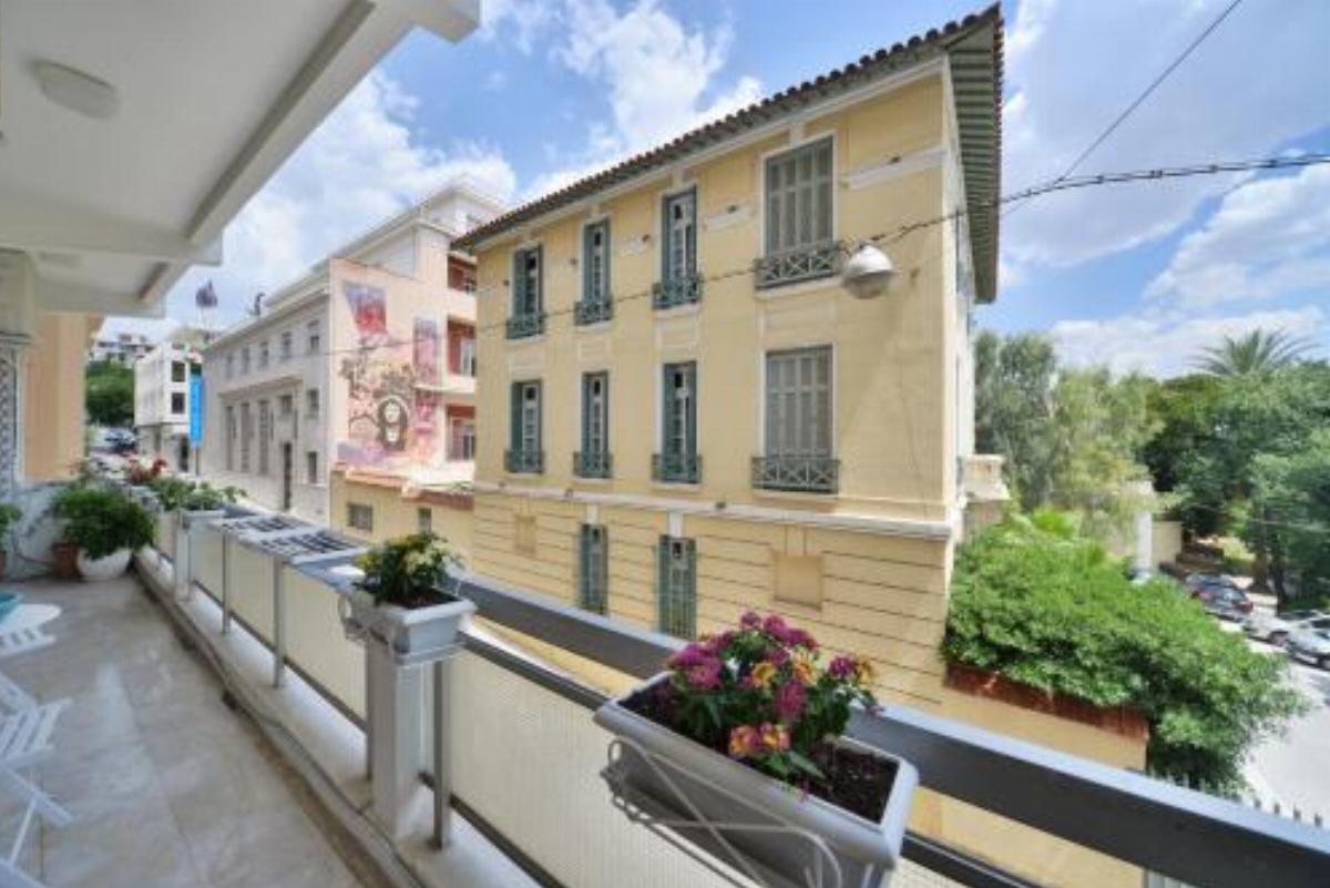 Architect Designer's Apartment in Kolonaki Hotel Athens Greece