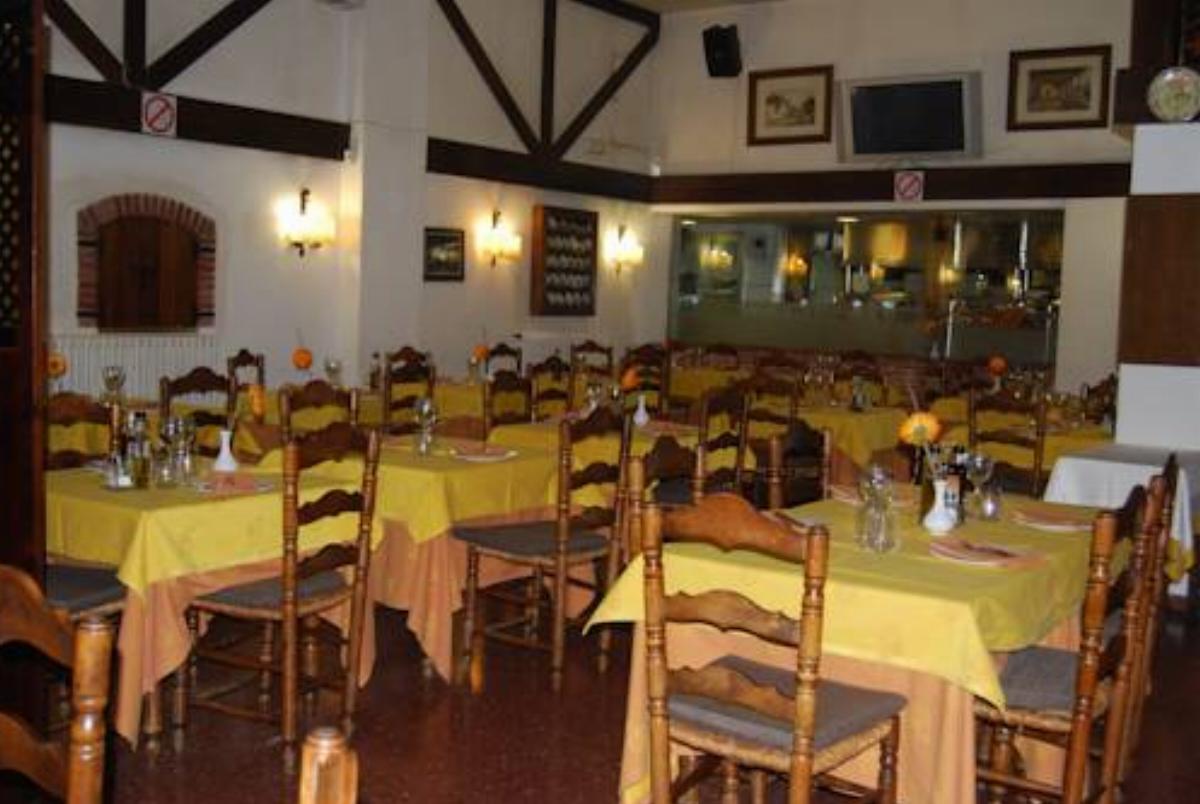 Bar-Restaurant Hostal Can Gurt Hotel Santa Coloma de Farners Spain