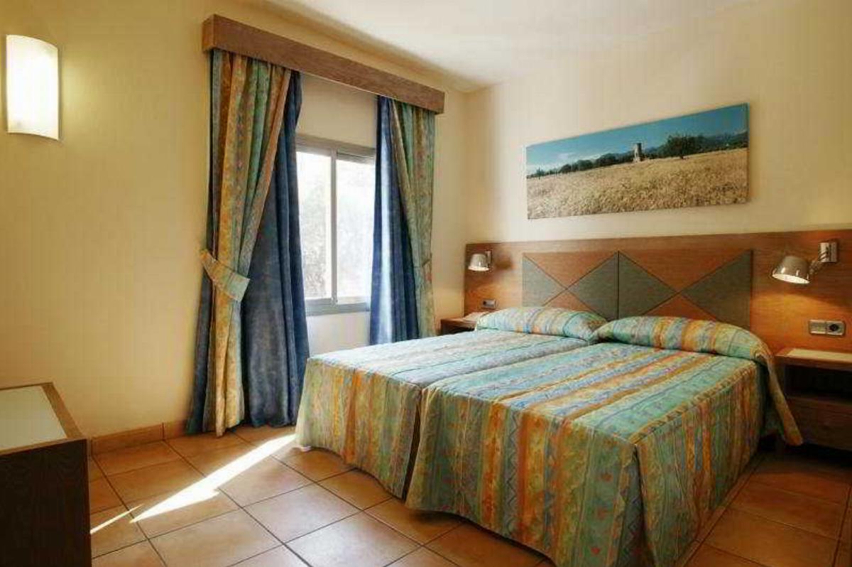 Barcelo Pueblo Park Apartments Hotel Majorca Spain
