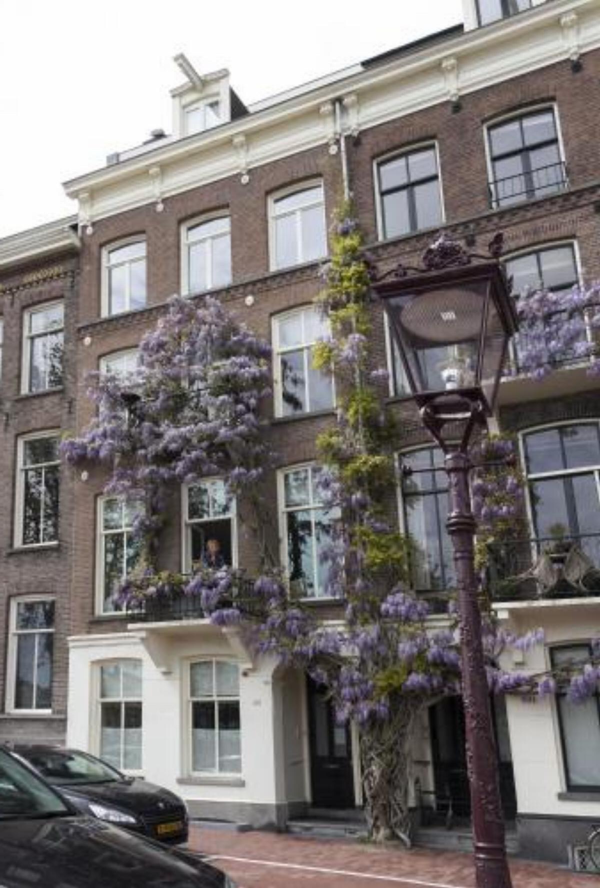 B&B Amsterdam Amstel Apartment Hotel Amsterdam Netherlands