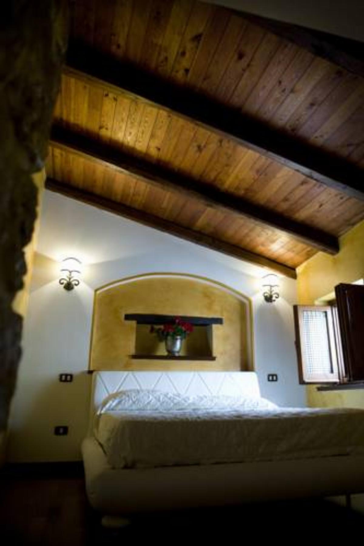 Bed And Breakfast Mblò Hotel Fondi Italy
