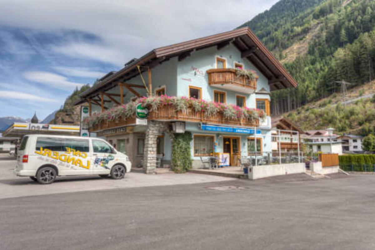 Café Landerl Hotel Matrei in Osttirol Austria