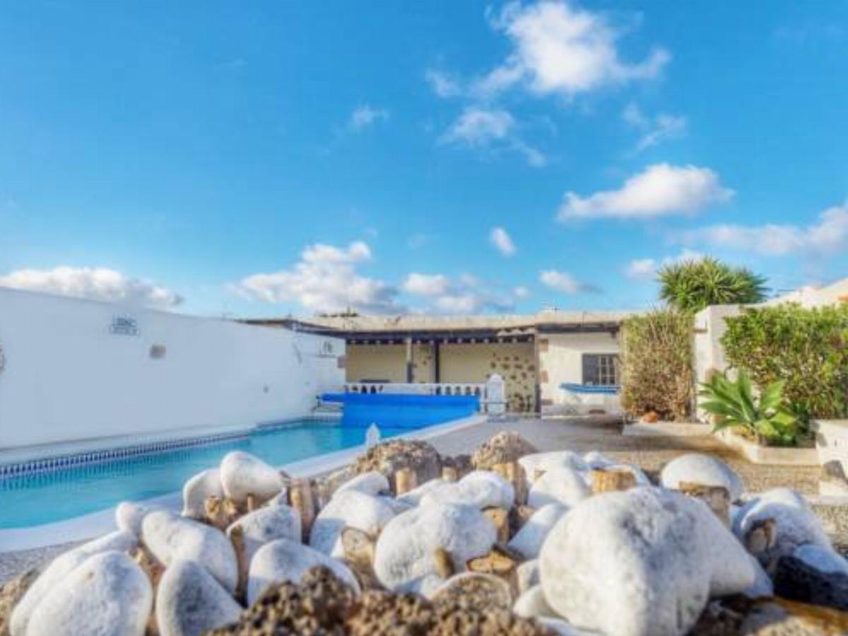 Casa Rural Los Patios con piscina privada Hotel Conil Spain