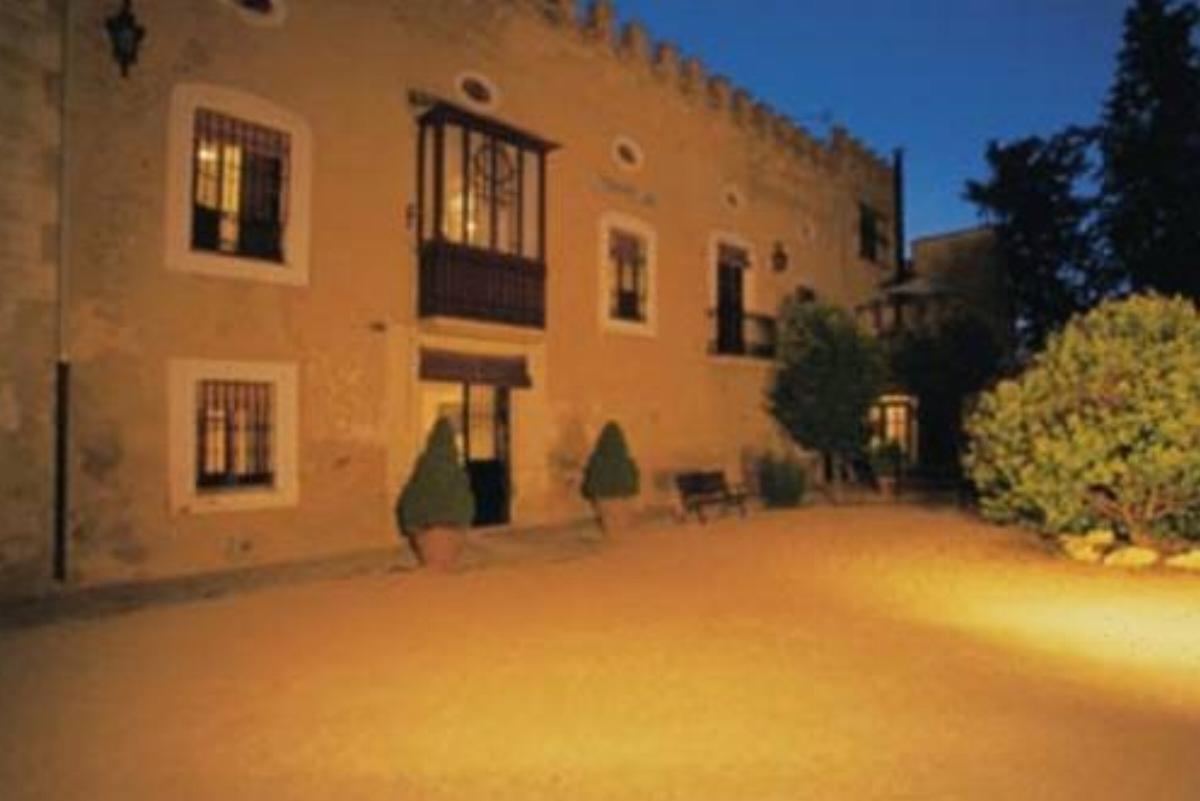 Casa Rural Masia El Pinet Hotel Alfafara Spain