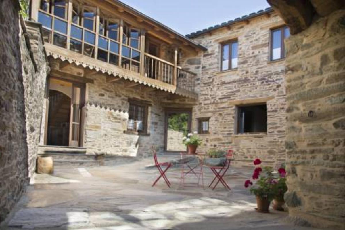 Casa rural Valle del Duerna Hotel Chana de Somoza Spain