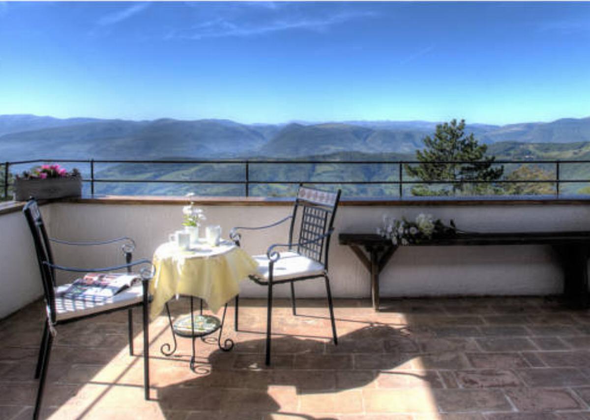 Casa Vacanze Assisi Hotel Spello Italy