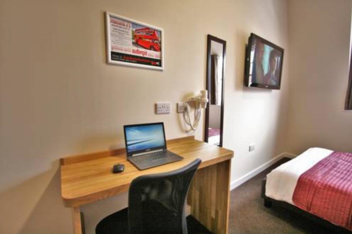 Central Hotel Gloucester by RoomsBooked Hotel Gloucester United Kingdom