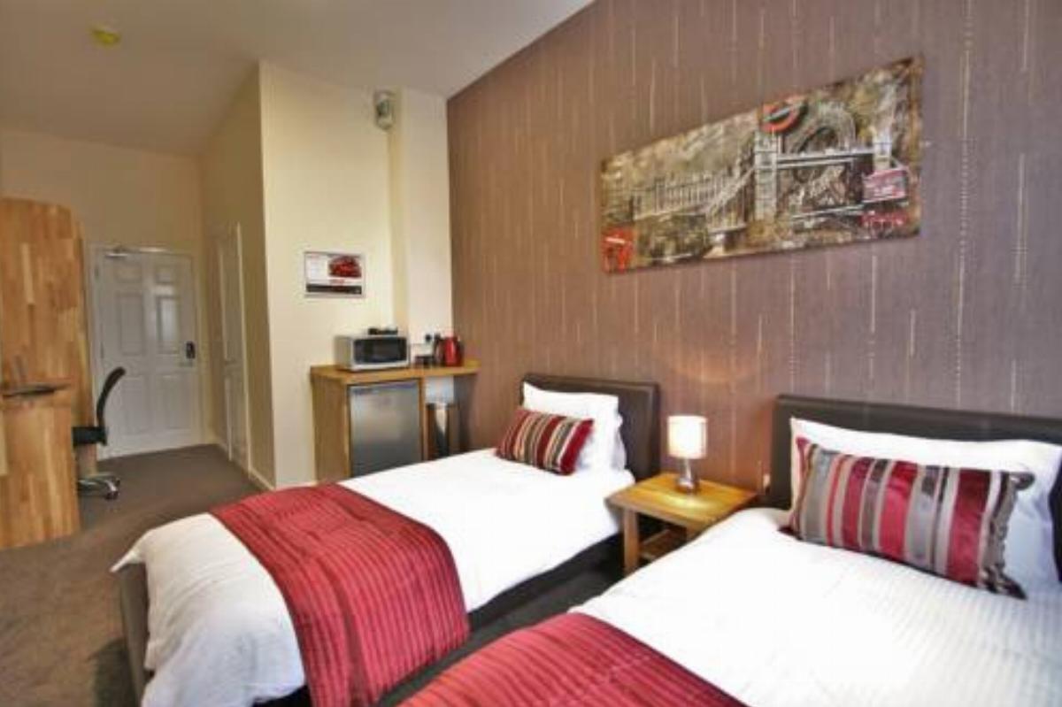 Central Hotel Gloucester by RoomsBooked Hotel Gloucester United Kingdom