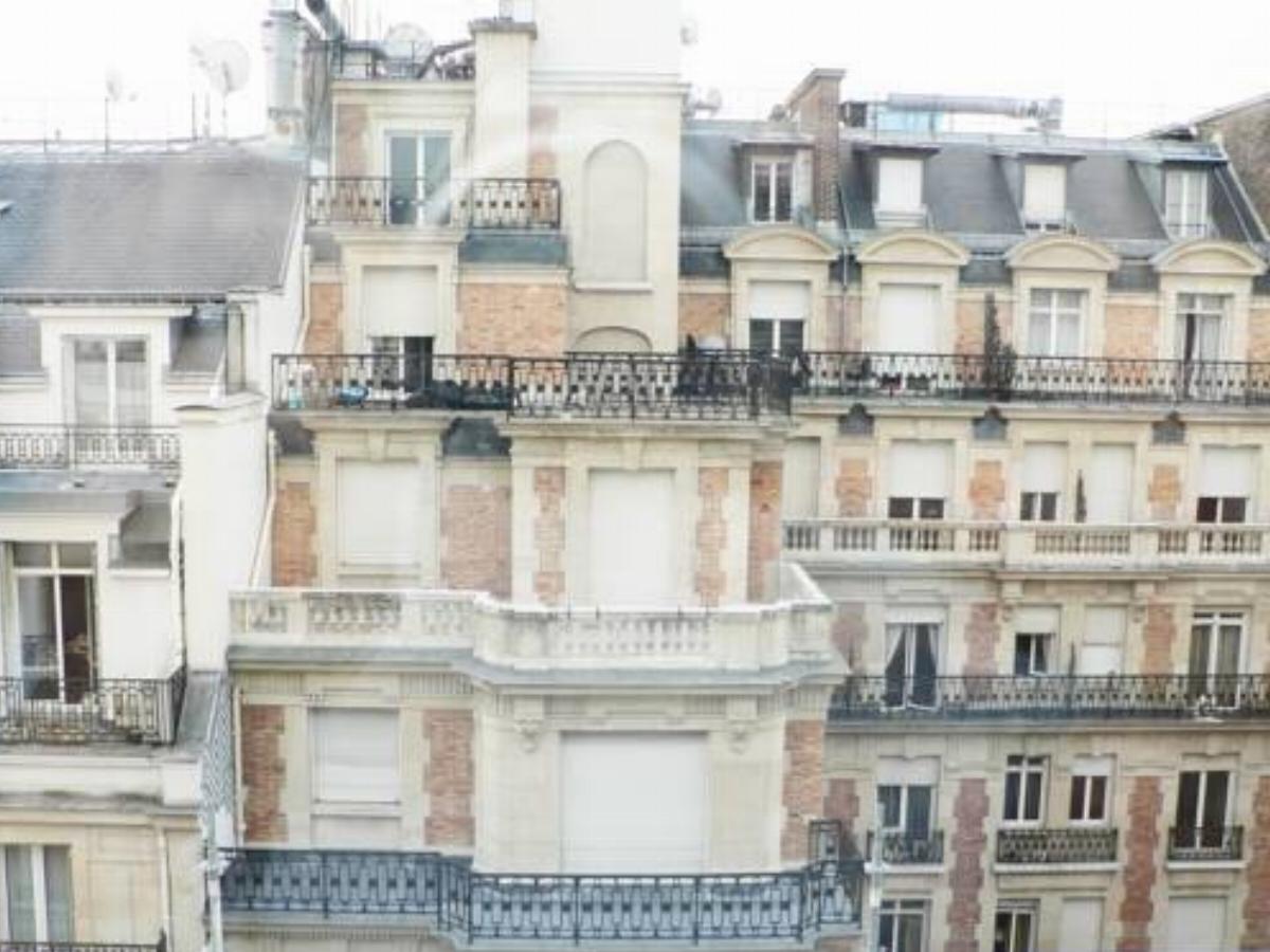 Champs Elysée Fully renovated flat Hotel Paris France