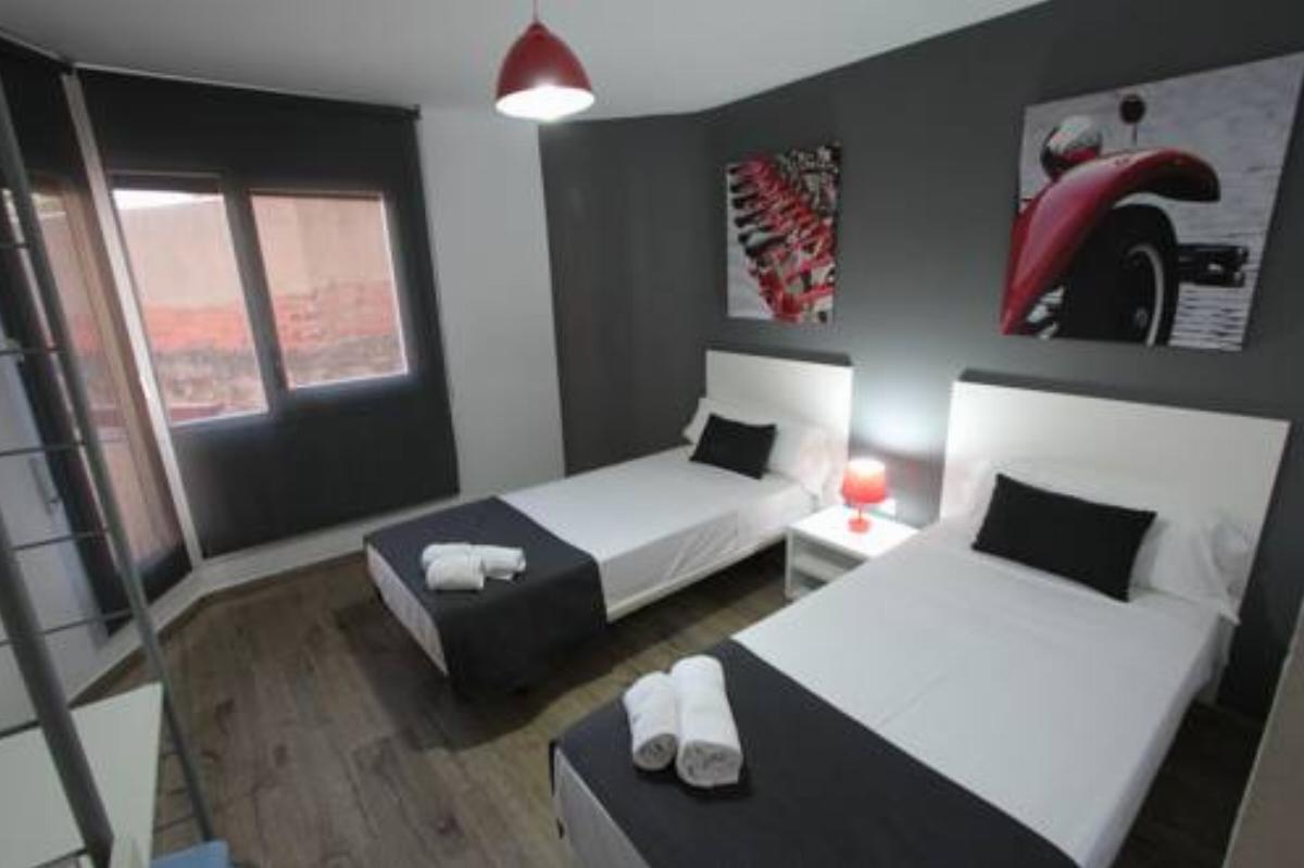 Click&Booking Apartamentos Skorpios Hotel Salou Spain