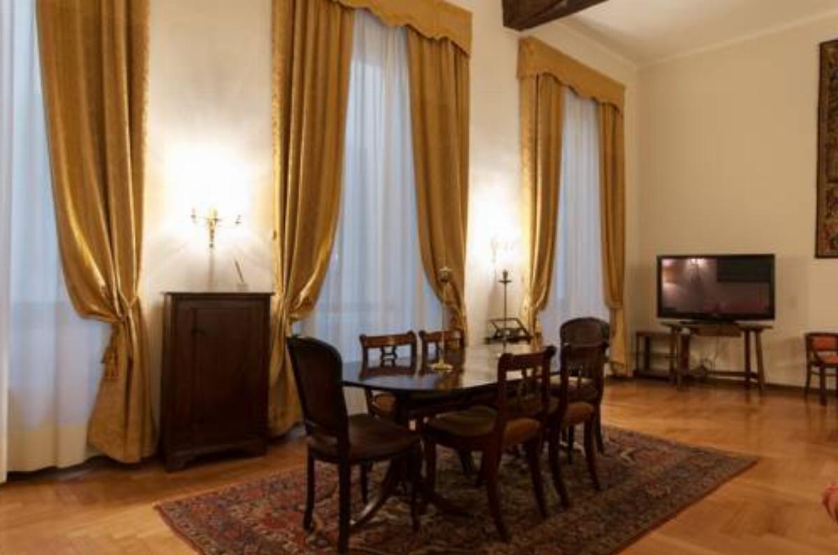 Cool & Lux Central Apartment Hotel Milan Italy