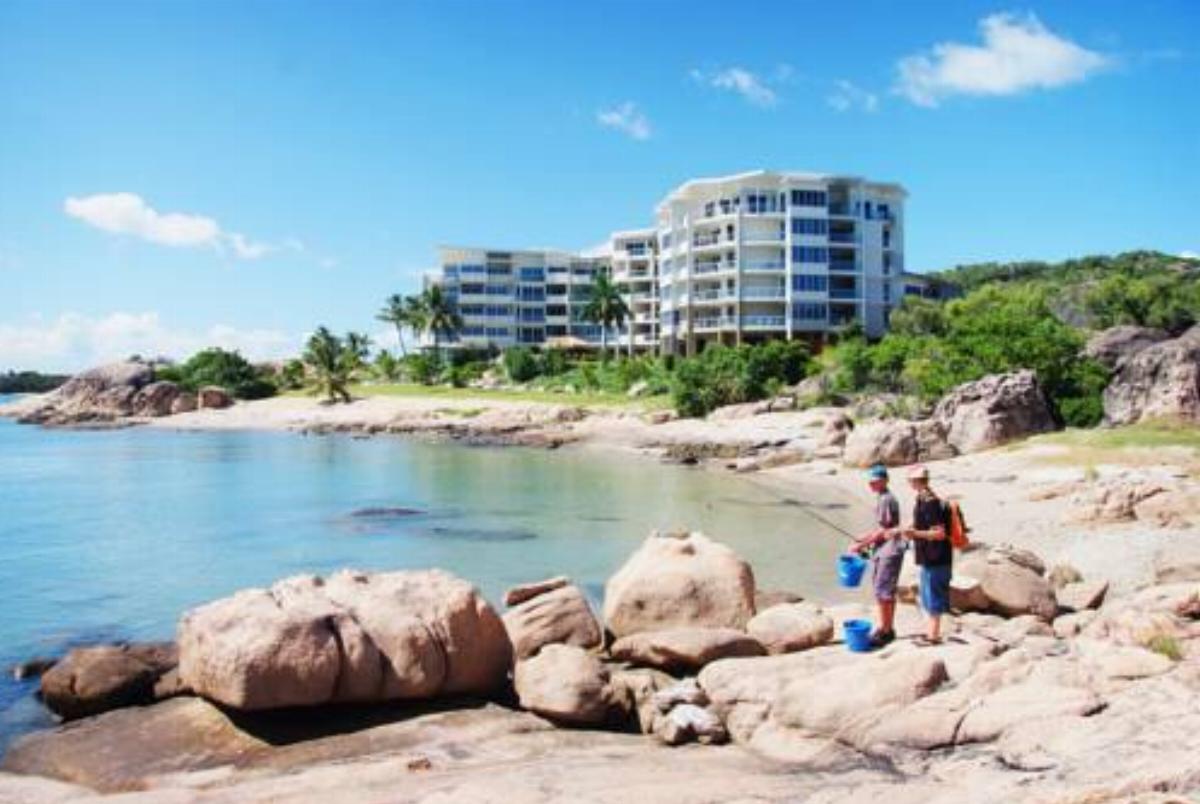 Coral Cove Apartments Hotel Bowen Australia