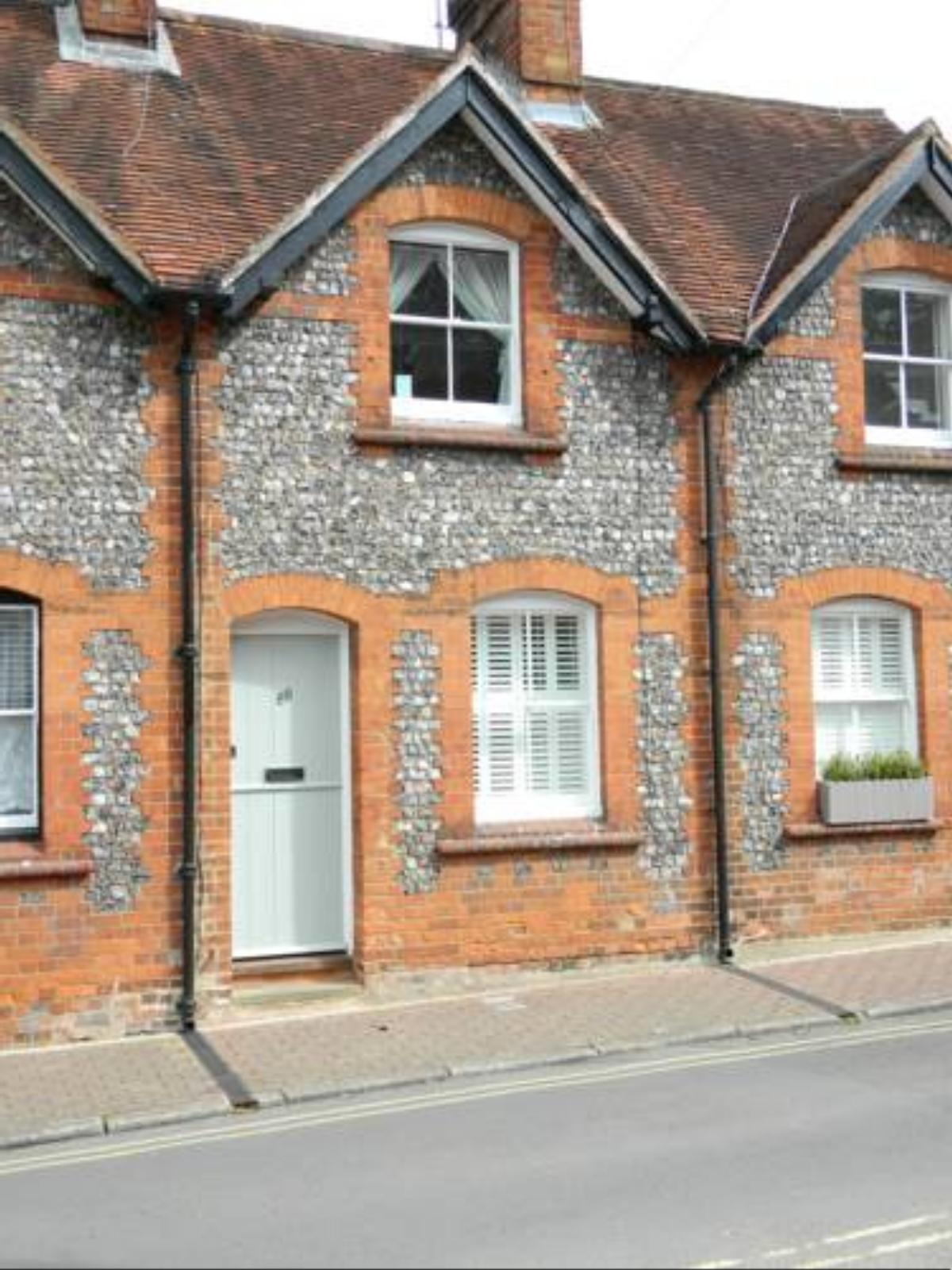 Cosy Cottage in central Henley Hotel Henley on Thames United Kingdom