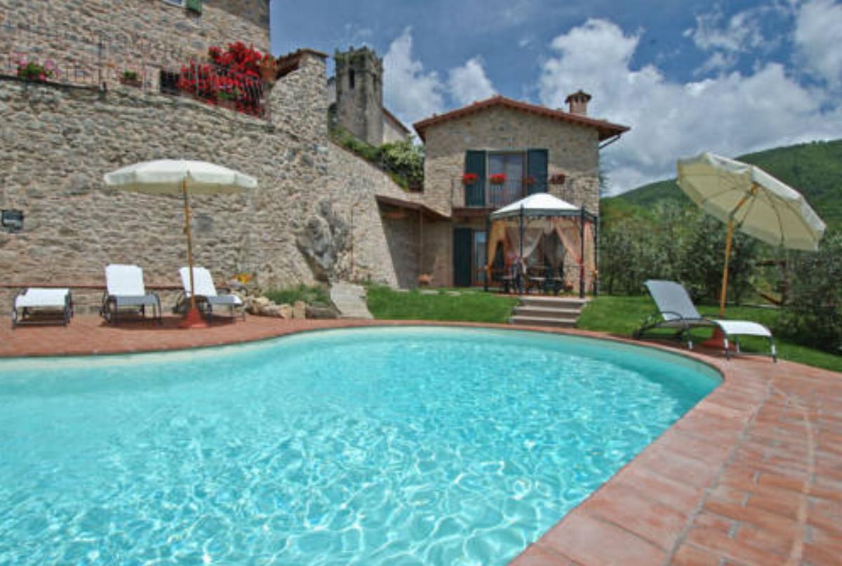 Cottage Giusi Hotel Molazzana Italy