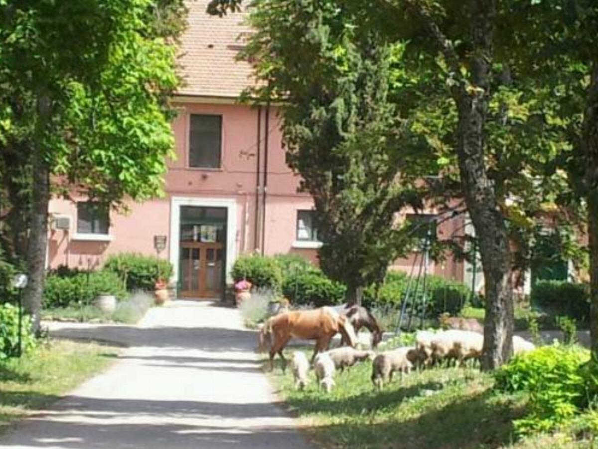 Country House Villa delle Rose Agriturismo Hotel Rionero in Vulture Italy