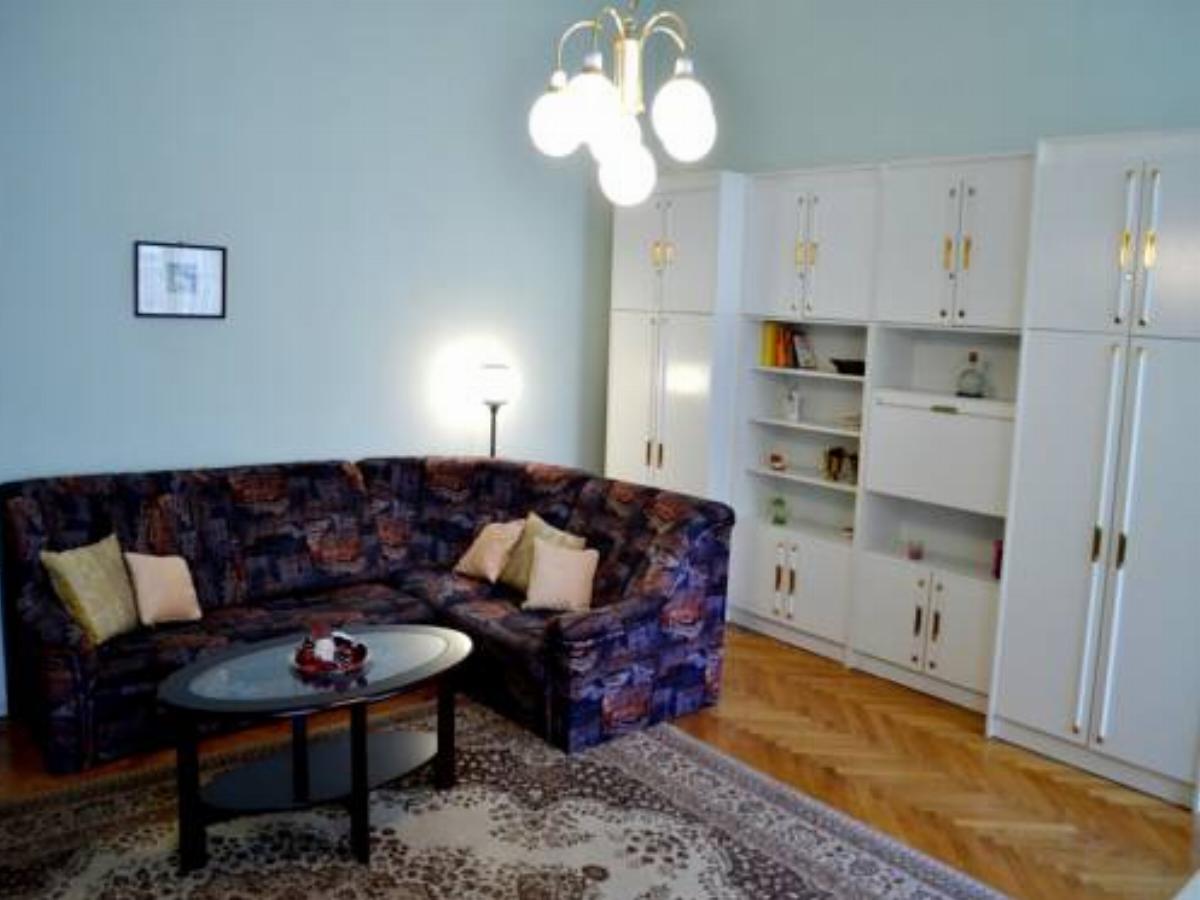 De Niro Apartment Hotel Budapest Hungary