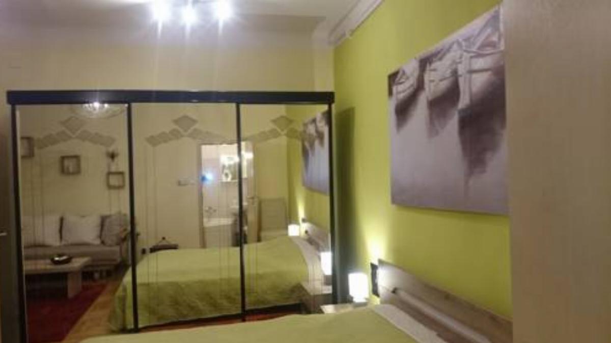 Délibáb Apartment Hotel Budapest Hungary