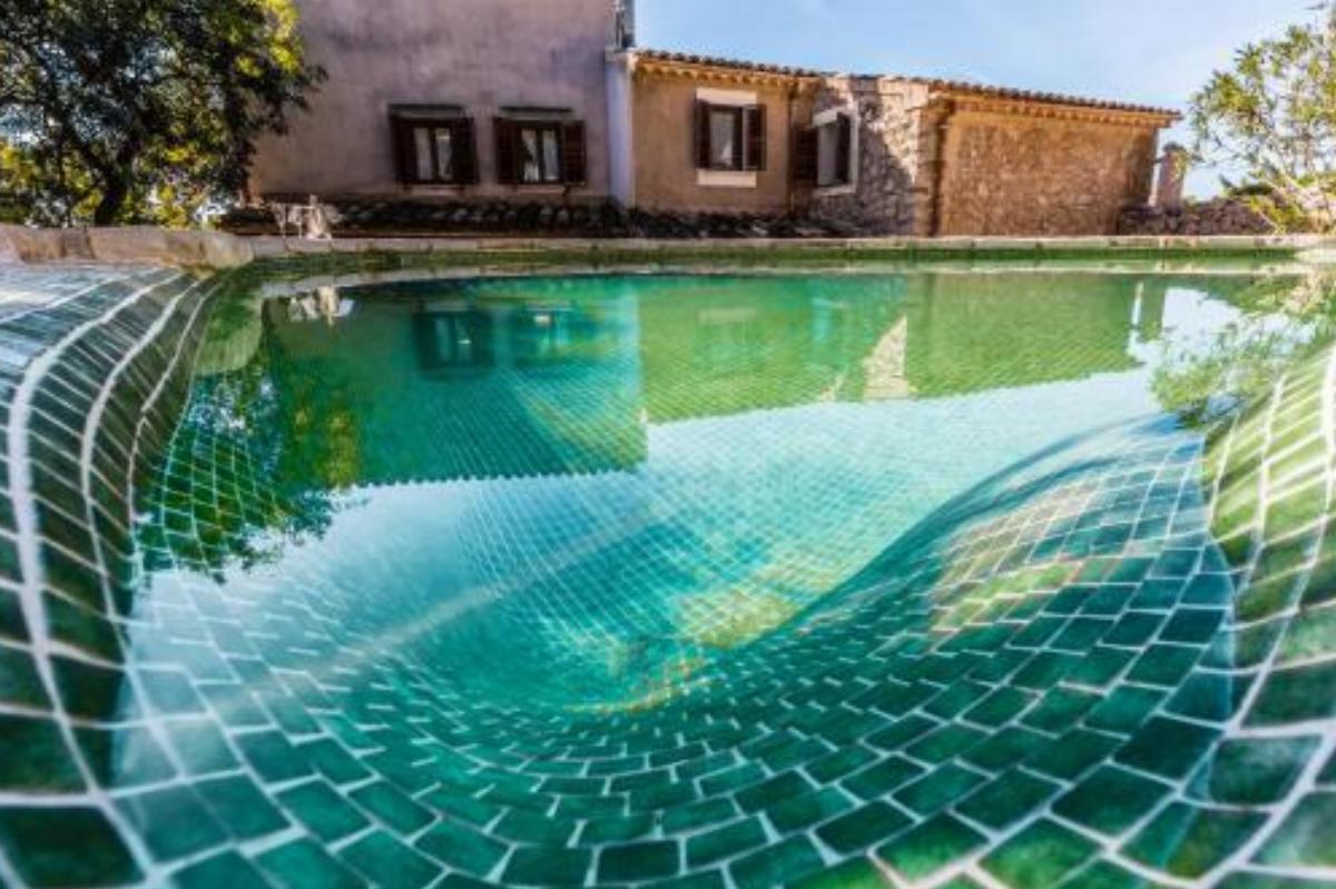 Designer's Relaxing Spot Hotel Caimari Spain