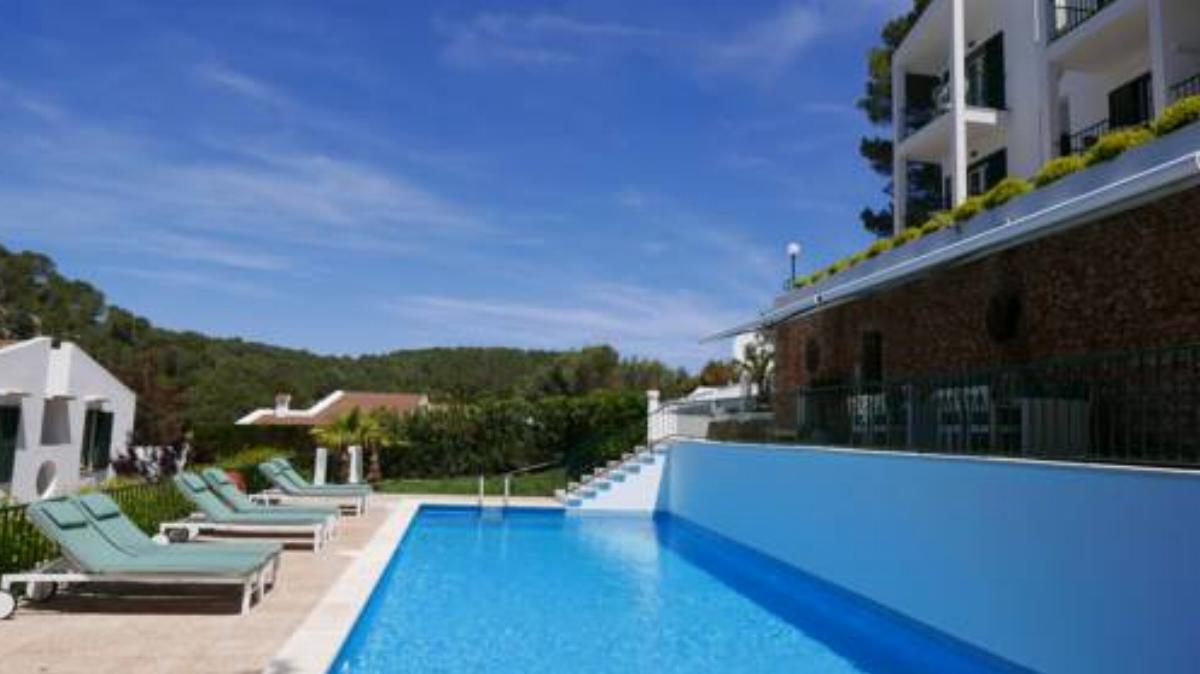 Desmais Apartments Hotel Cala Galdana Spain