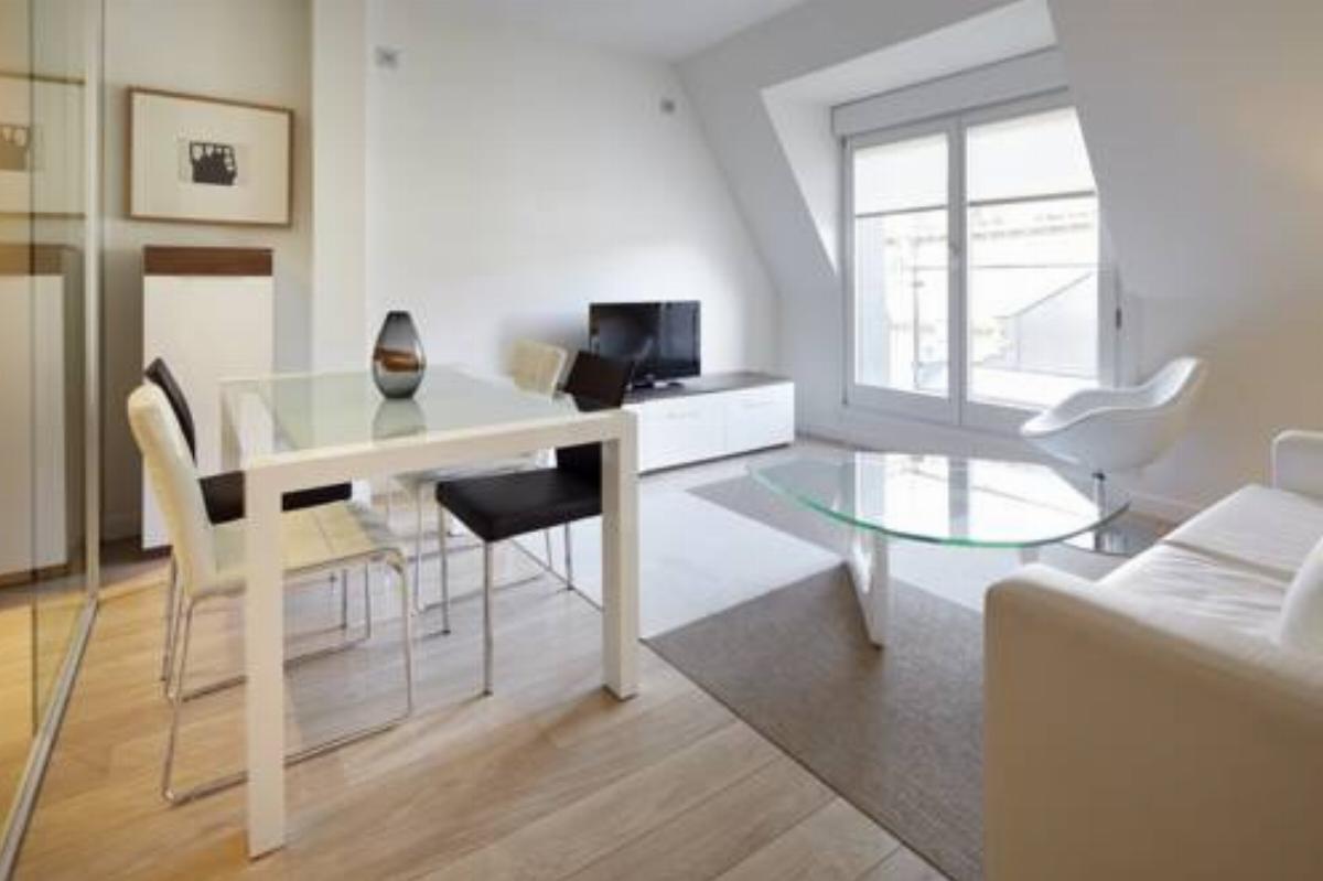 Easo Suite 5 Apartment by FeelFree Rentals Hotel San Sebastián Spain