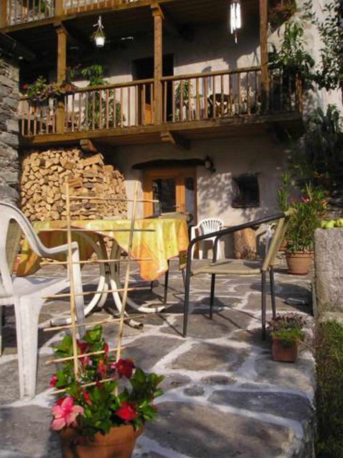 Ferien-Appartement im Naturpark Hotel Antronapiana Italy