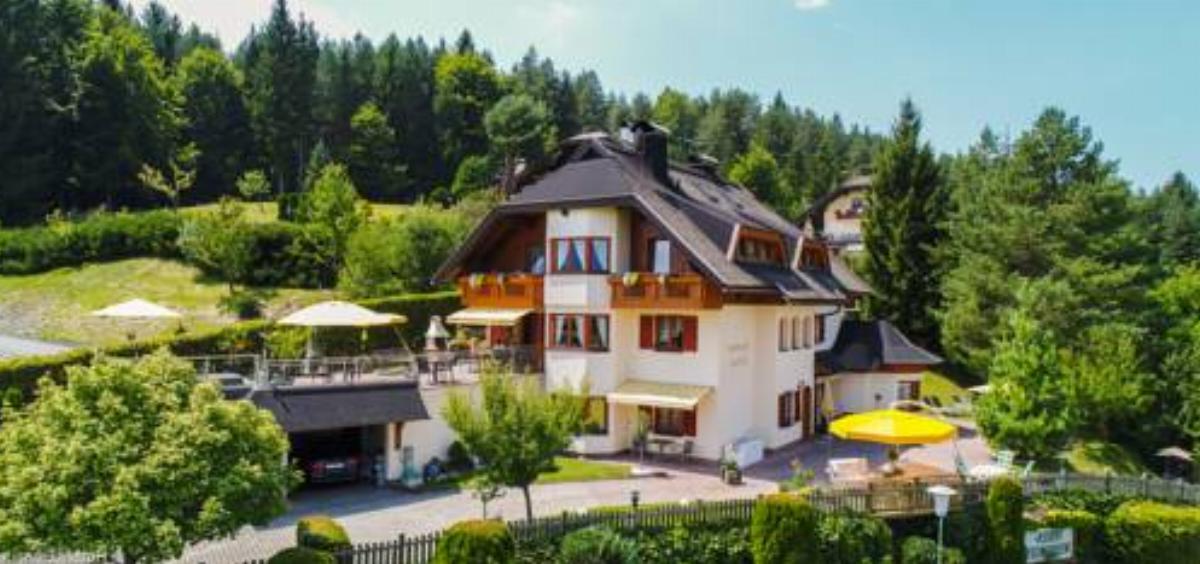 Ferienhaus Holzer Hotel Egg am Faaker See Austria