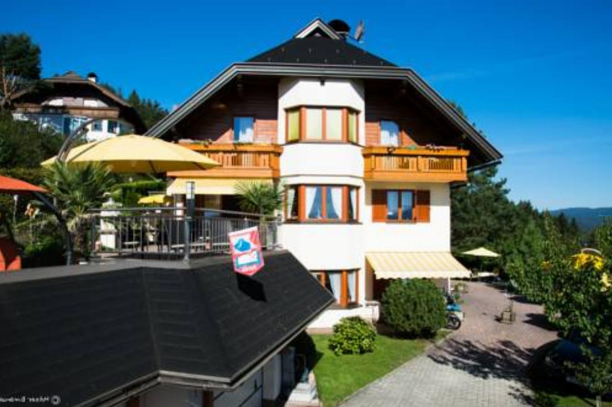 Ferienhaus Holzer Hotel Egg am Faaker See Austria