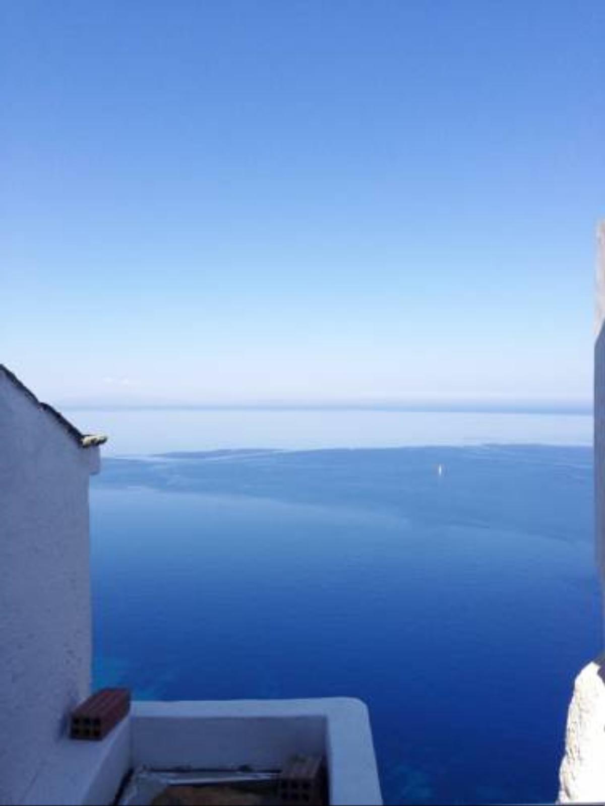 Folegandros-Cliffhouse Hotel Chora Folegandros Greece