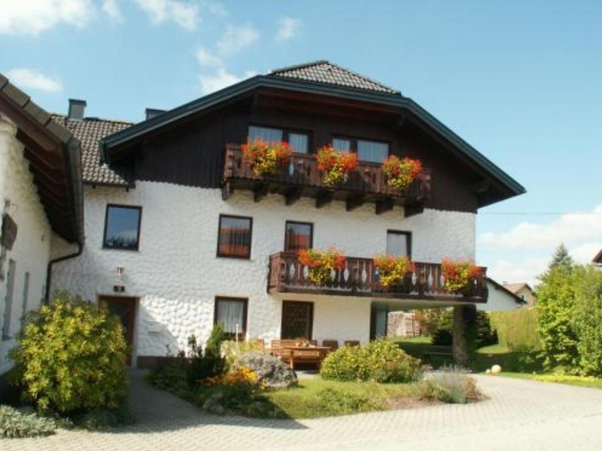 Gästehaus Familie Grudl Hotel Bärnkopf Austria