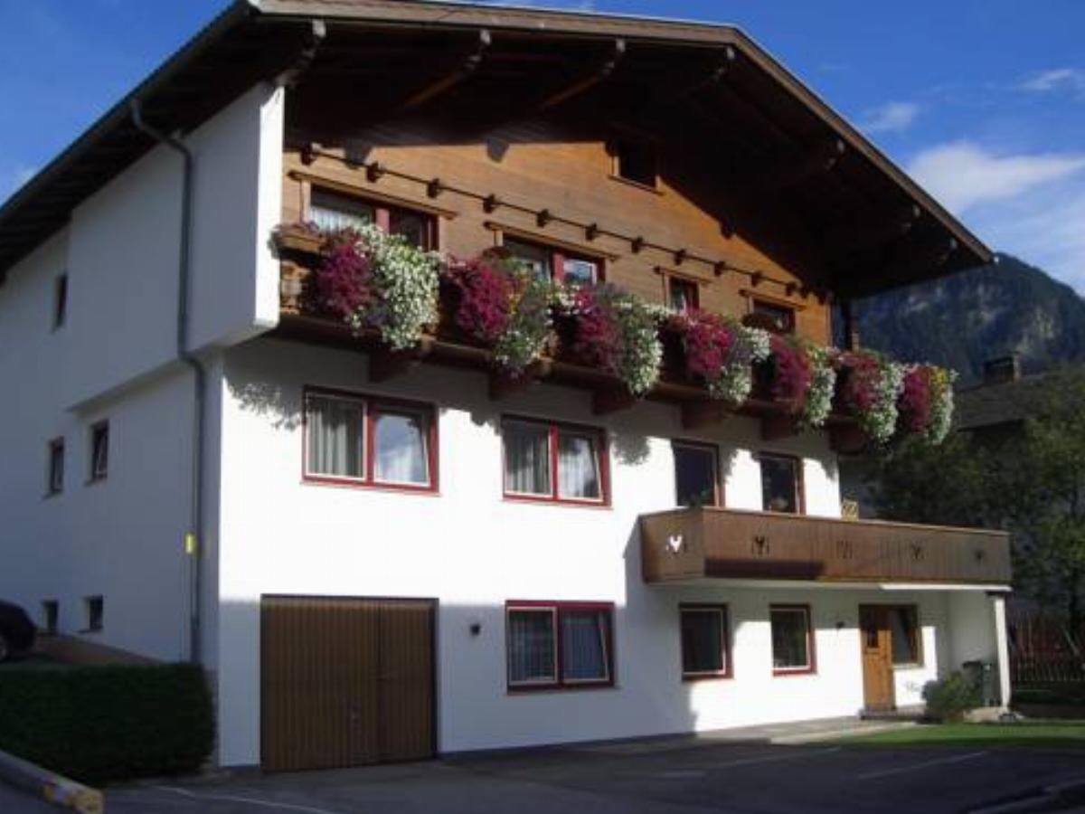 Gästehaus Geisler Hotel Hippach Austria