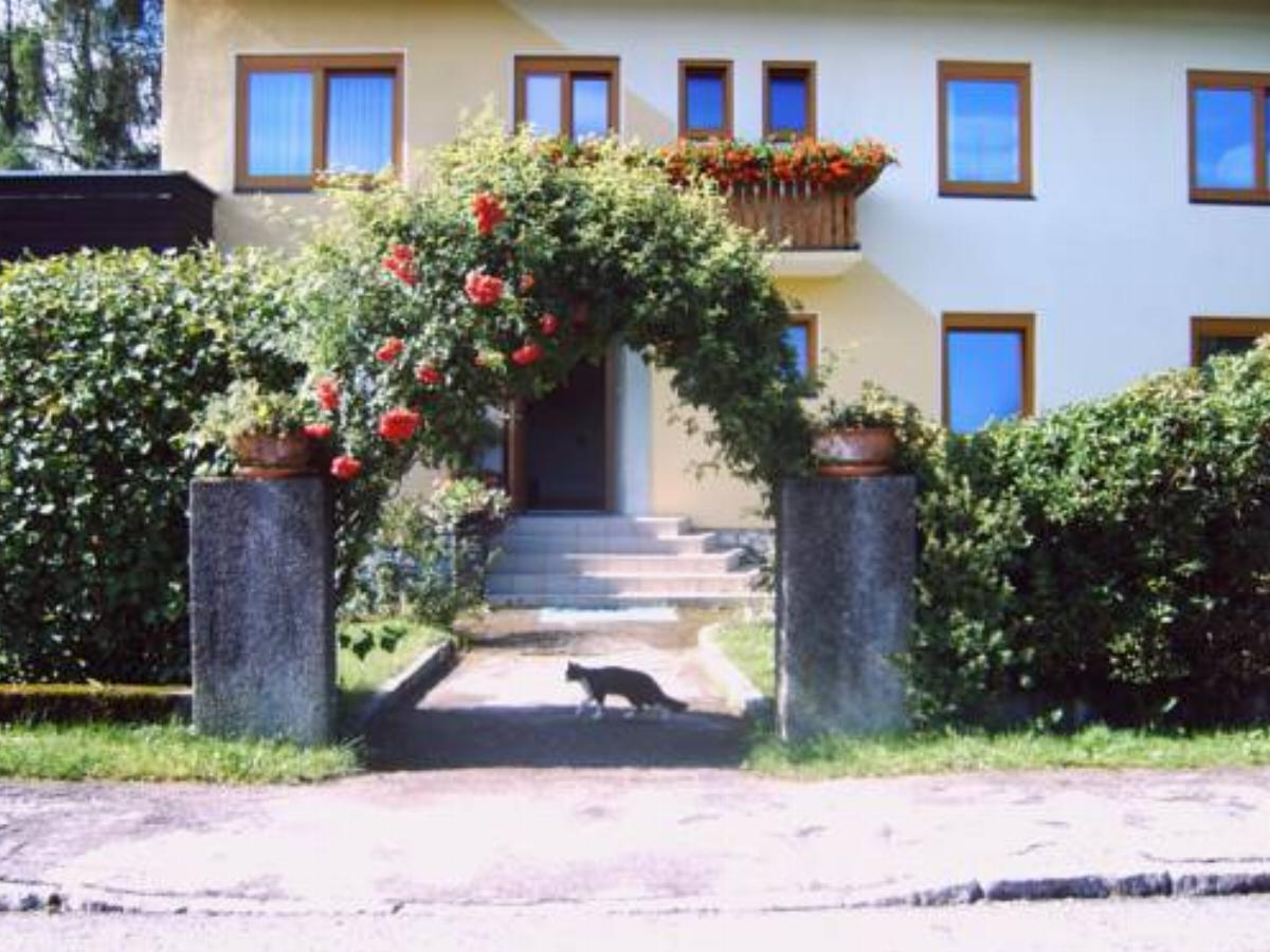 Gästehaus Margit Miklautsch Hotel Faak am See Austria