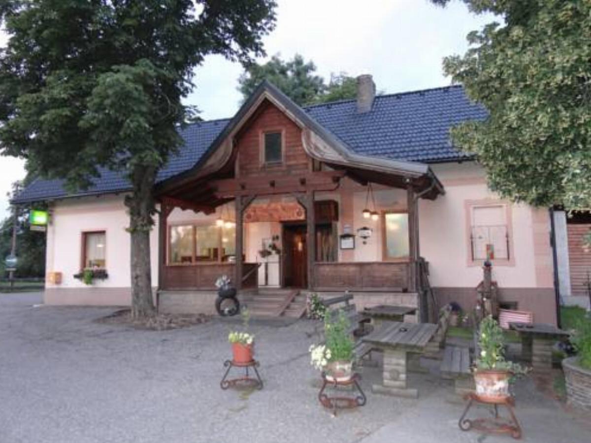 Gasthaus zur Waldschenke Hotel Zeltweg Austria