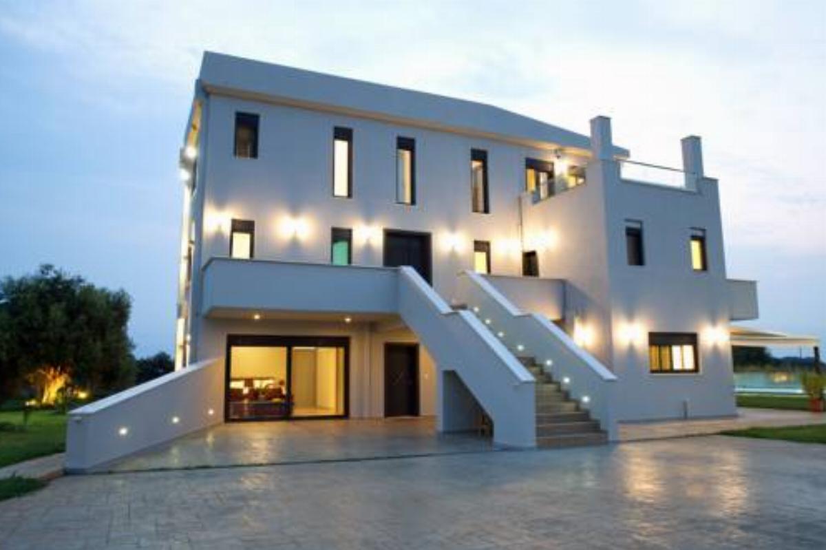 Geo Boutique Villa Hotel Kyparissia Greece