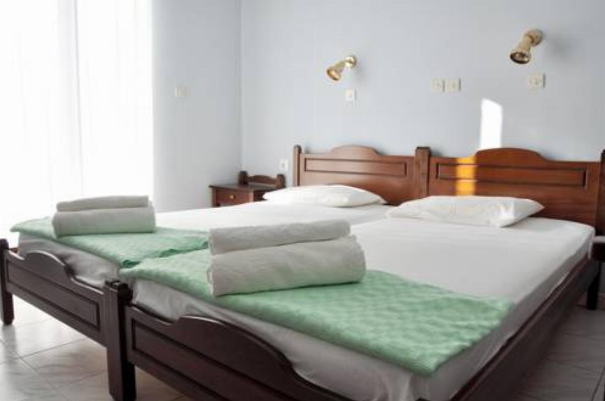 Glaros Rooms Hotel Agios Kirykos Greece