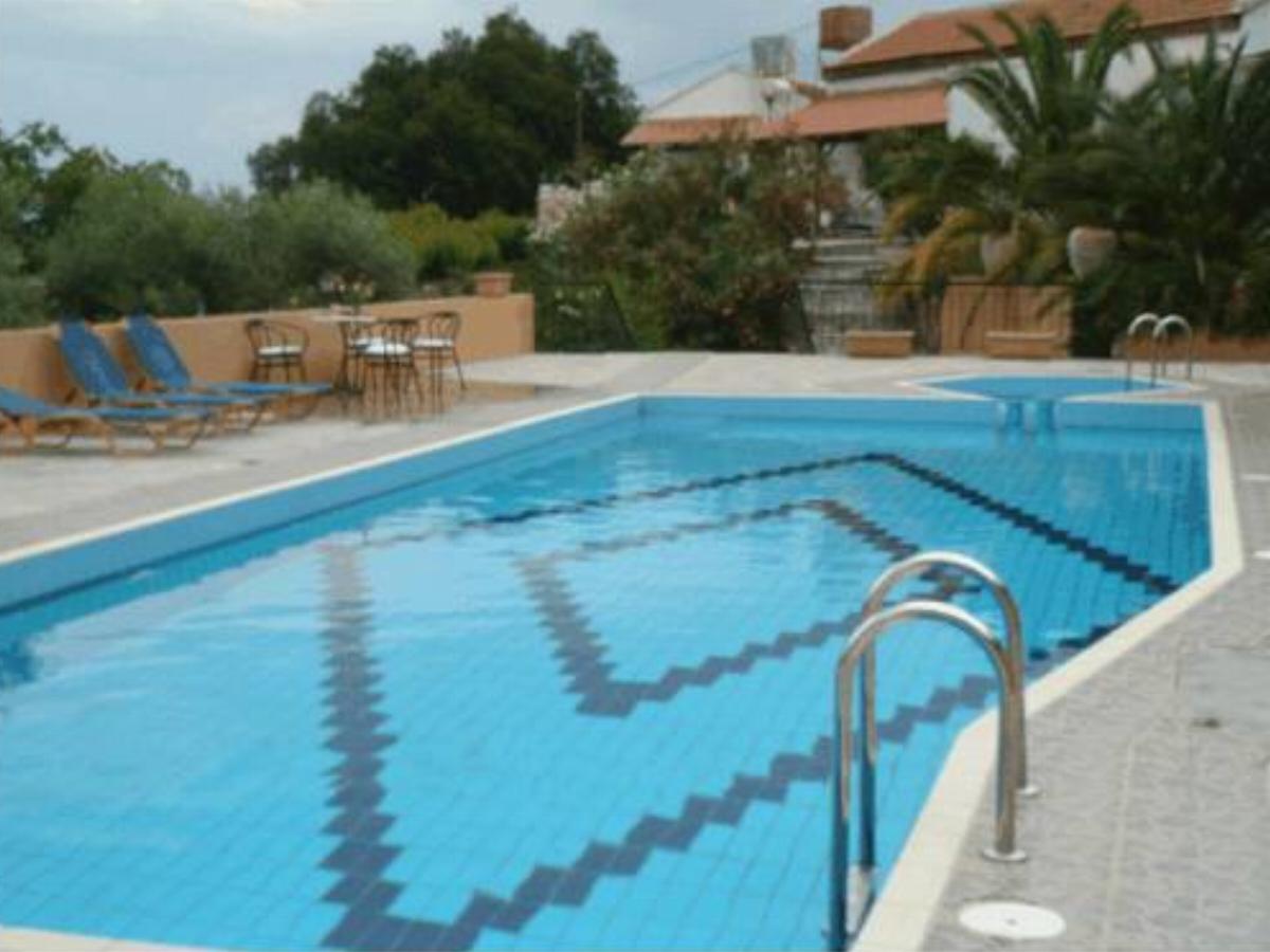 Halases Apartments Hotel Alikampos Greece
