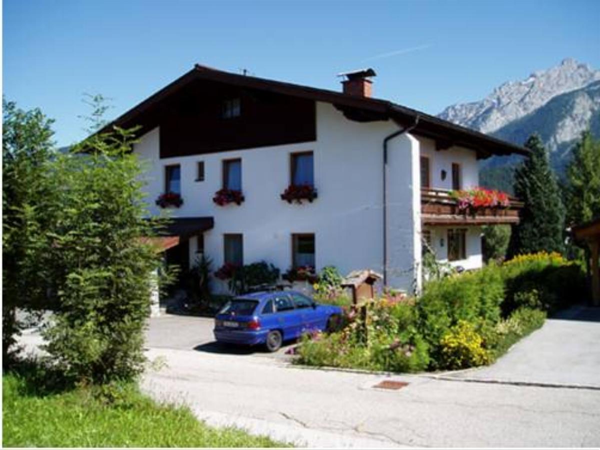 Haus Bergheimat Hotel Abtenau Austria