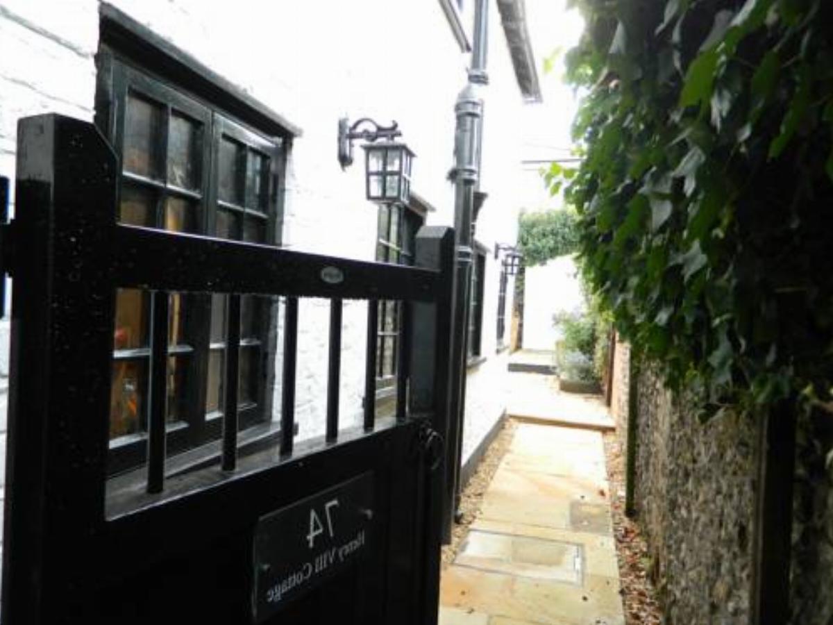 Henry VIII Cottage in the heart of Henley Hotel Henley on Thames United Kingdom