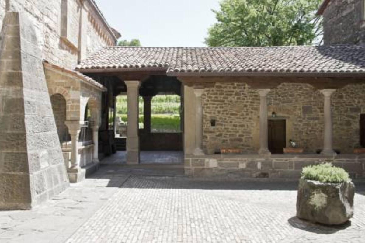 Historical House Medieval Abbey - Al Chiostro Hotel Sotto il Monte Italy