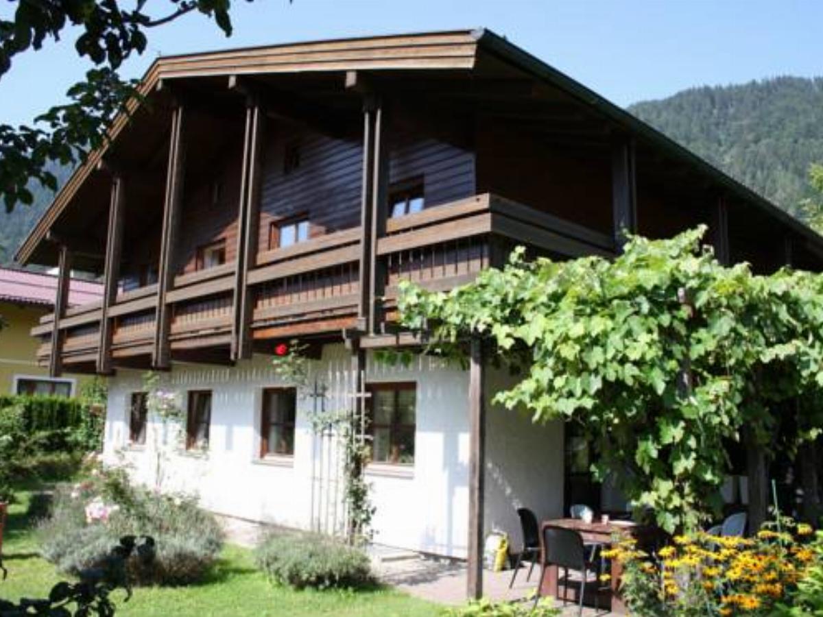 Holiday home Landhaus Josien 2 Hotel Goldegg Austria