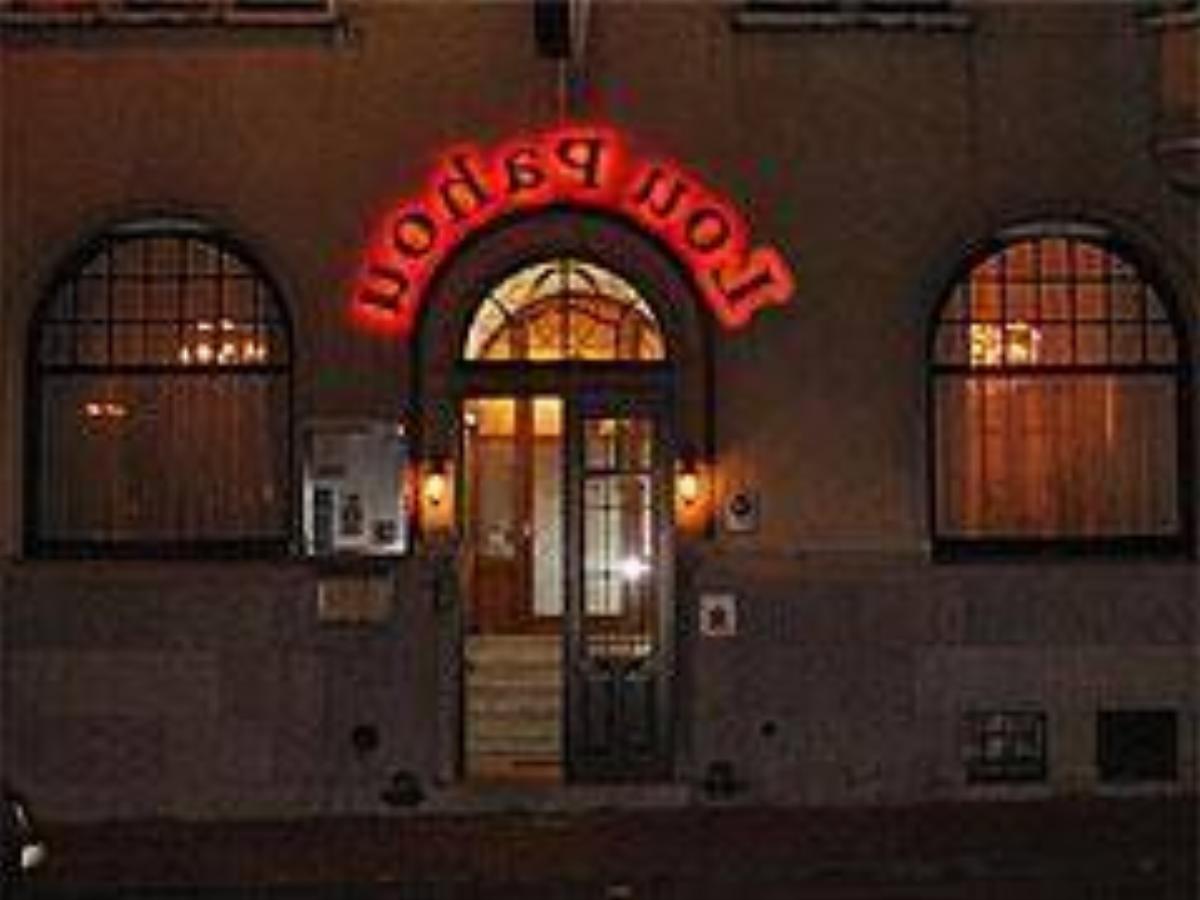 Hostellerie Lou Pahou Hotel Ronse Belgium