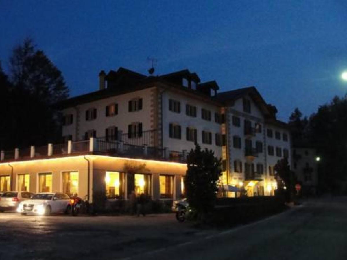 Hotel Du Lac Hotel Lavarone Italy