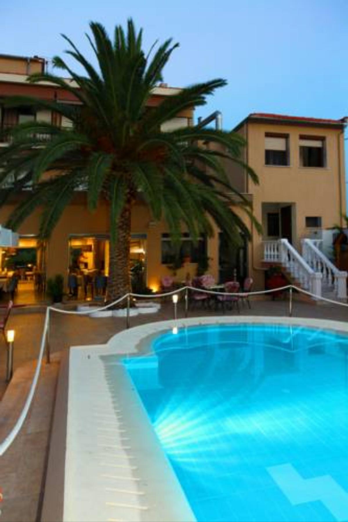 Hotel Holidays Hotel Skala Prinou Greece