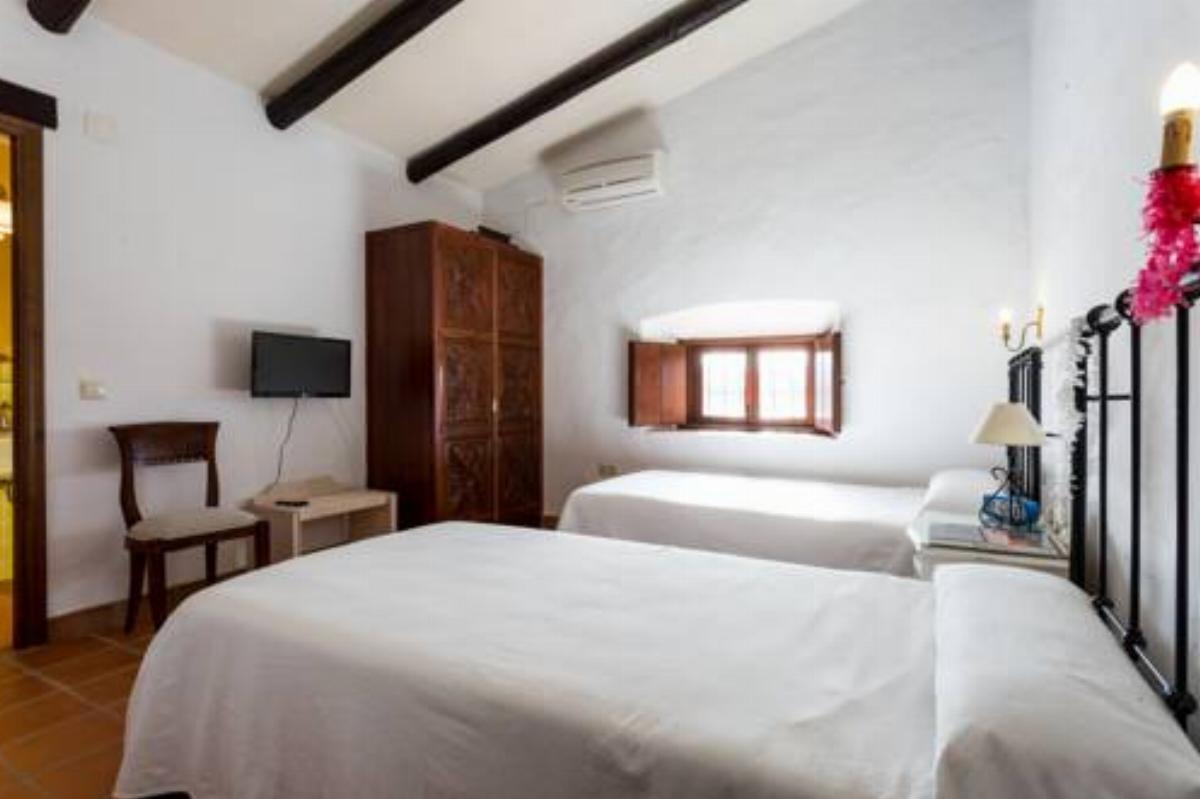 Hotel Rural - Las Ciguenas Hotel Badajoz Spain