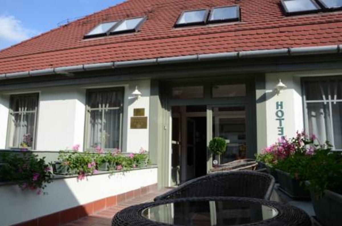 Hotel Udvarhaz Hotel Kecskemét Hungary